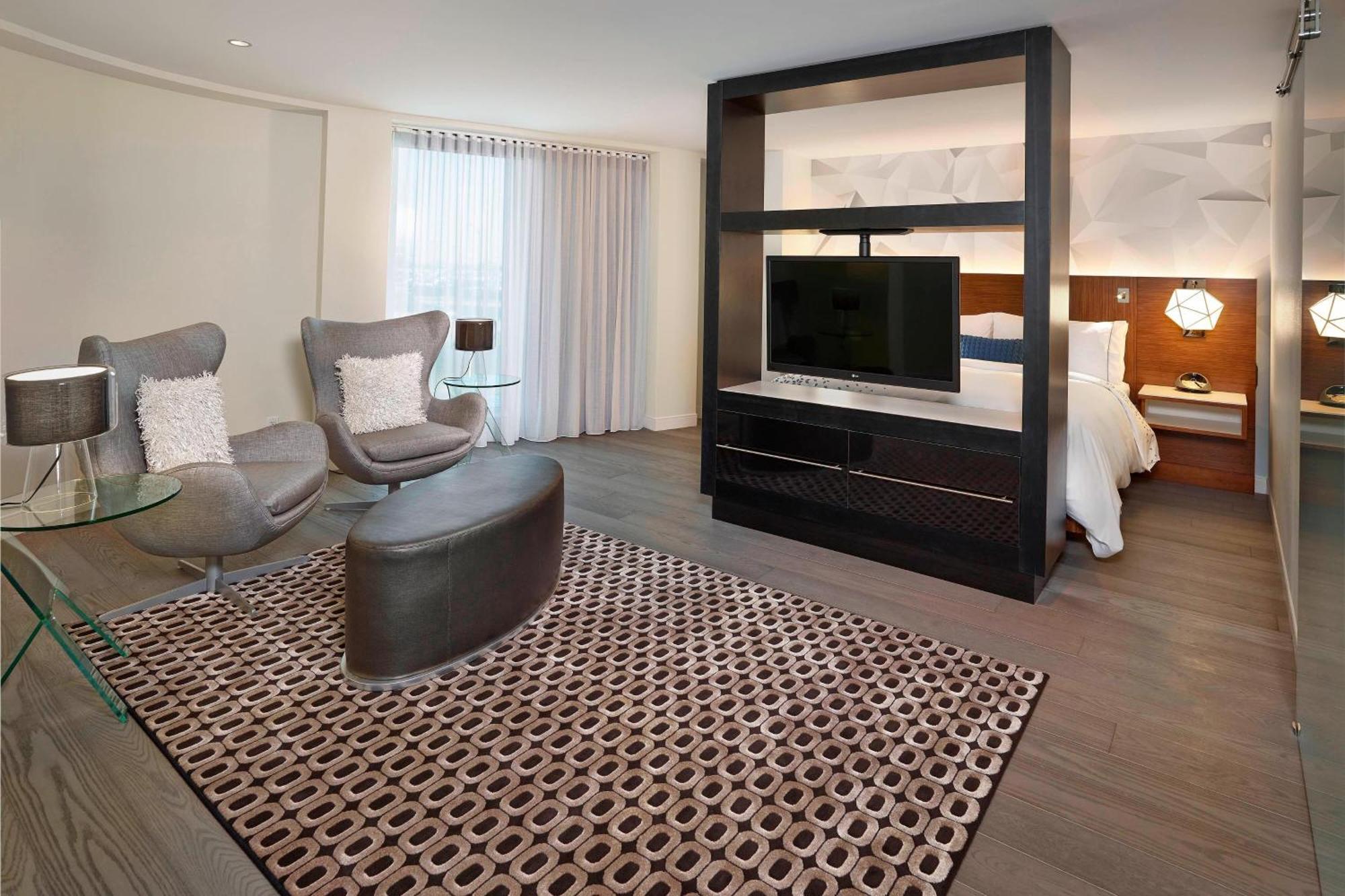 Renaissance Edmonton Airport Hotel Nisku Luaran gambar